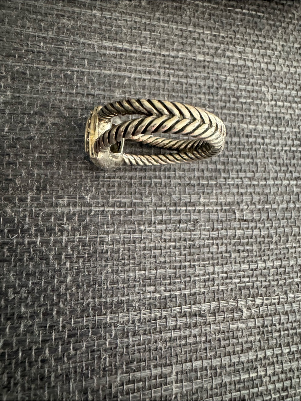 David Yurman PETITE ALBION® RING
Sterling Silver with Blue Topaz and Diamonds, - Picture 5 of 11